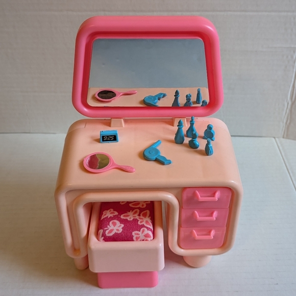 Barbie Other - Mattel Barbie Vintage Dream Furniture Collection Vanity and Seat 1978